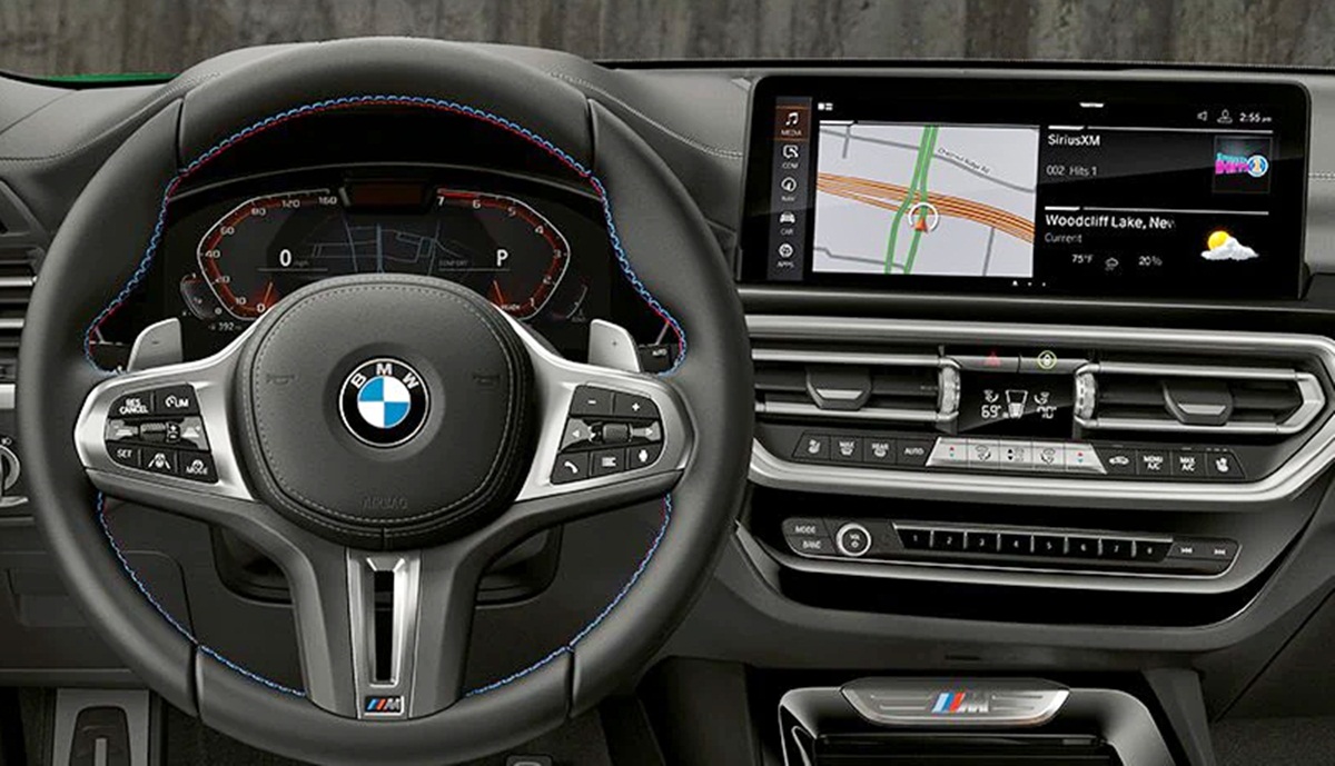 2022 BMW X3 M40i interior