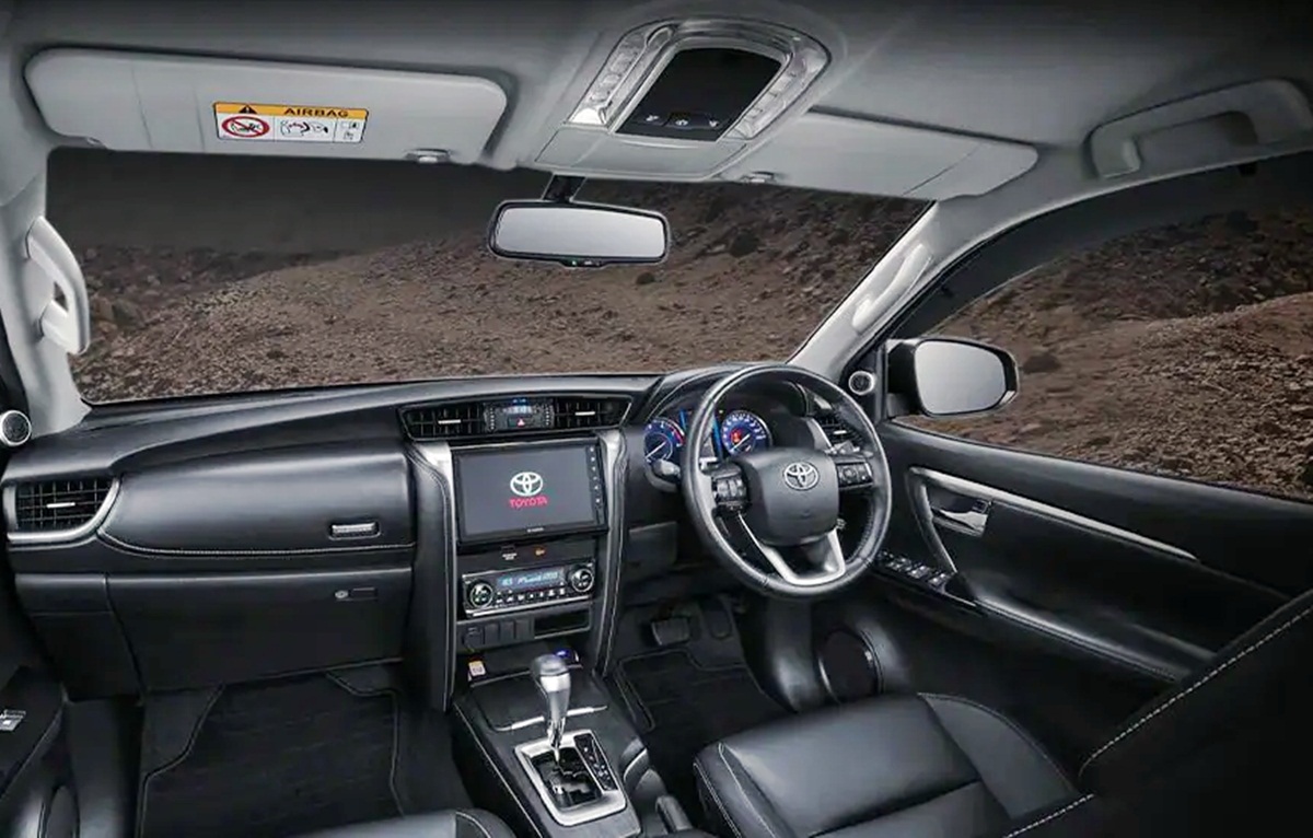 2024 Toyota Fortuner interior