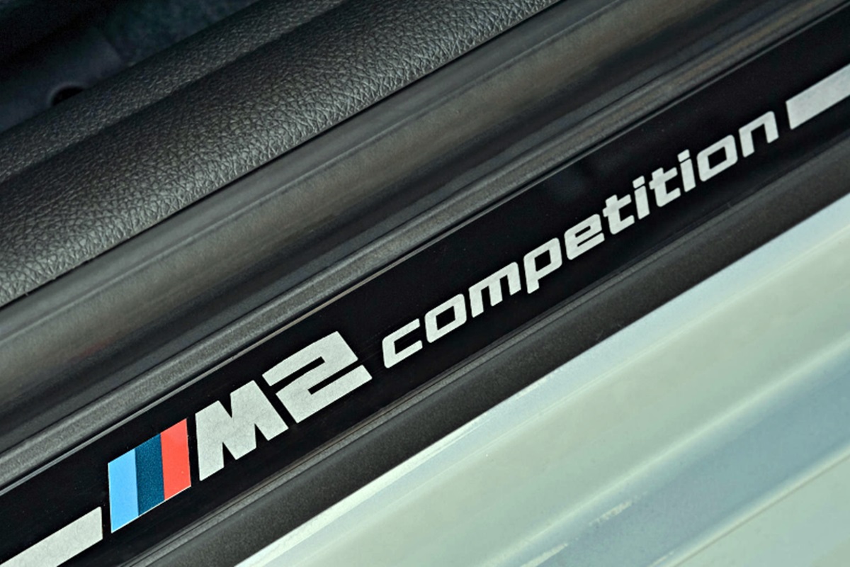 2023 bmw m2 competition xdrive